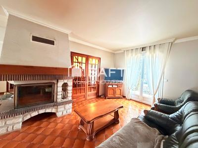 Maison - 127 m² - 5 pièces