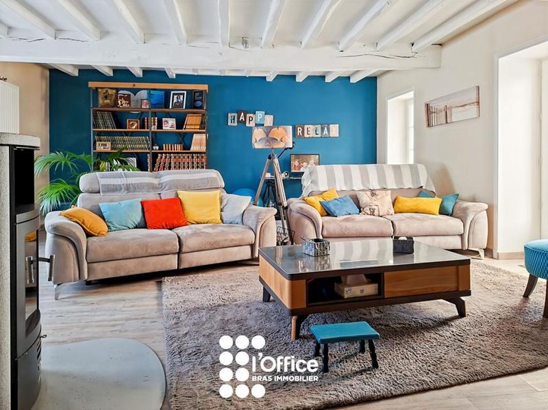 Maison - 299 m² - 11 pièces