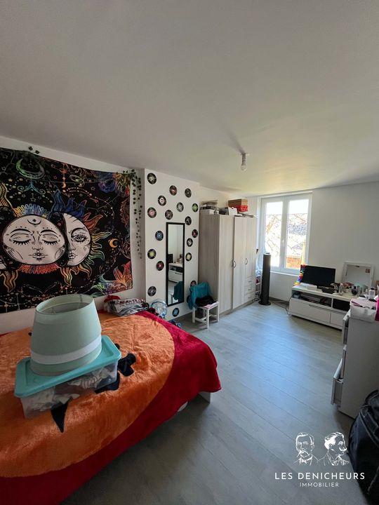 Maison - 150 m² - 6 pièces