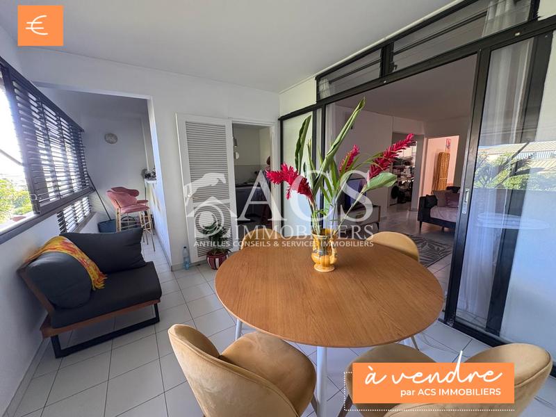 Appartement - 64 m² - 3 pièces