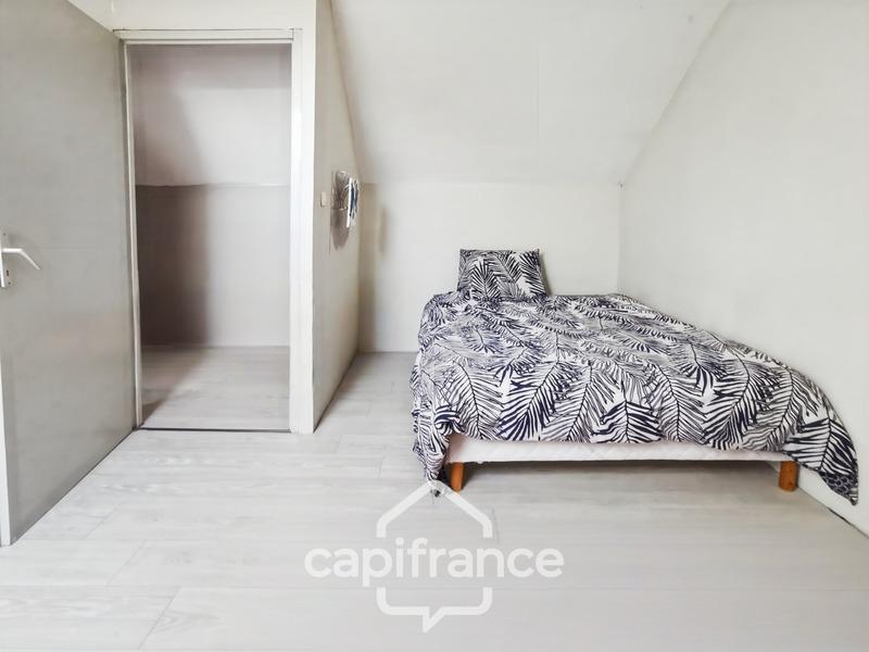 Maison - 188 m² - 9 pièces