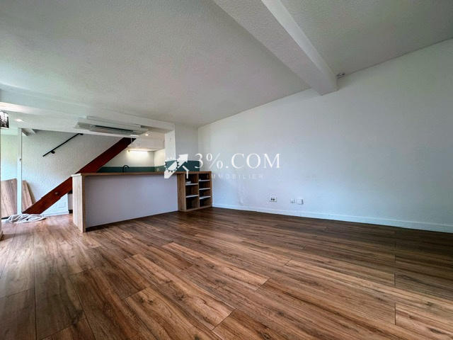 Maison de ville - 60 m² - 2 pièces