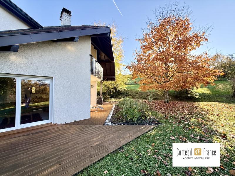 Villa - 214 m² - 7 pièces