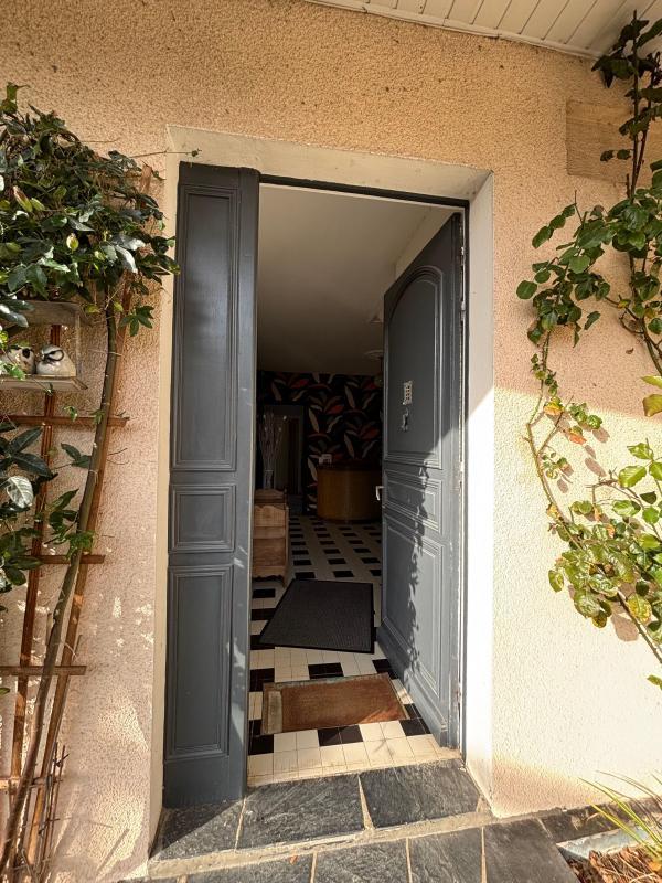 Maison - 196 m² - 6 pièces