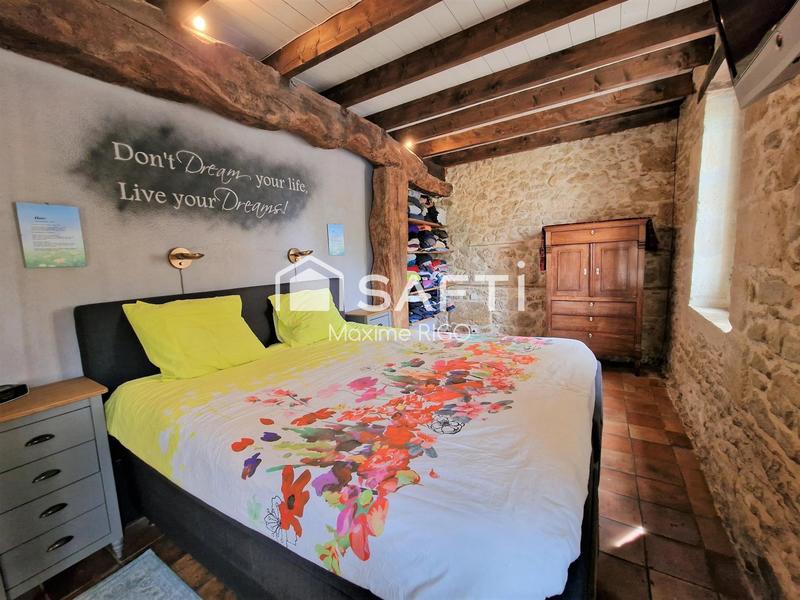 Maison - 289 m² - 6 pièces