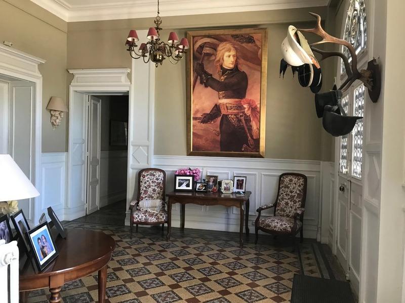 Château - 838 m² - 26 pièces