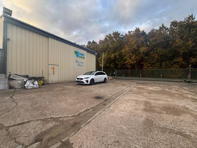 Maison - 142 m² - 1 pièce