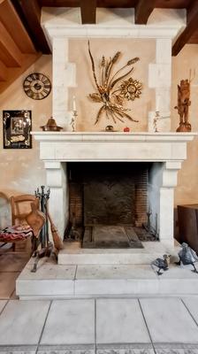 Maison - 223 m² - 9 pièces