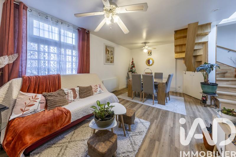 Maison de ville - 77 m² - 4 pièces