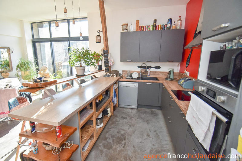 Maison - 189 m² - 7 pièces