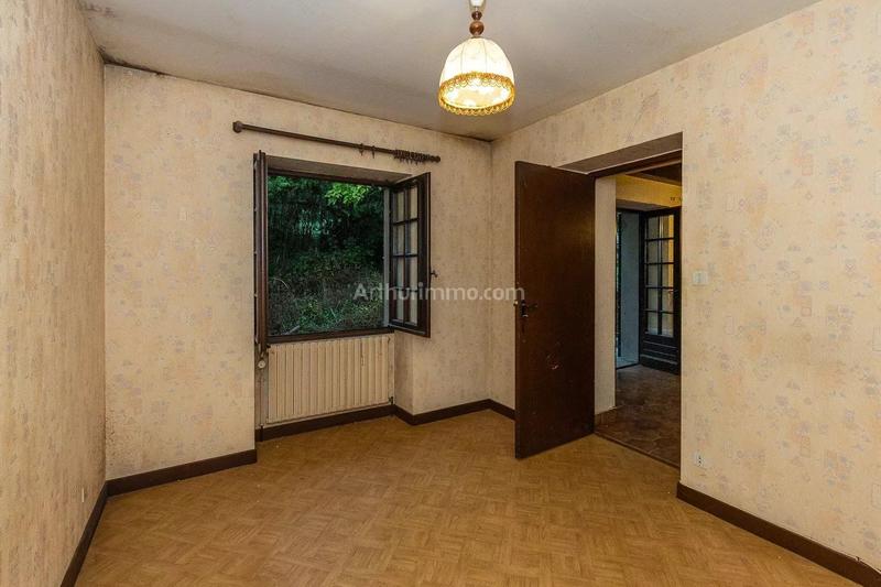 Maison - 238 m² - 10 pièces