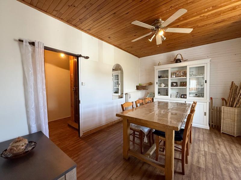 Appartement - 150 m² - 6 pièces