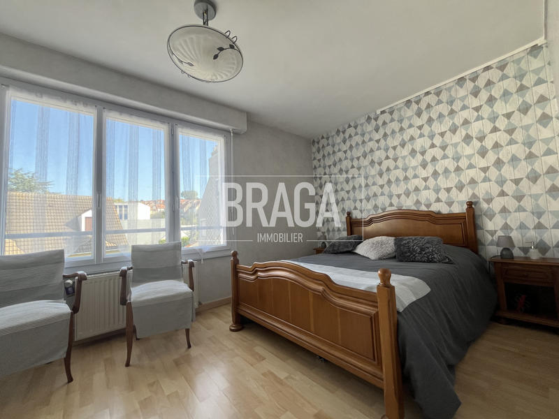 Maison - 100 m² - 6 pièces