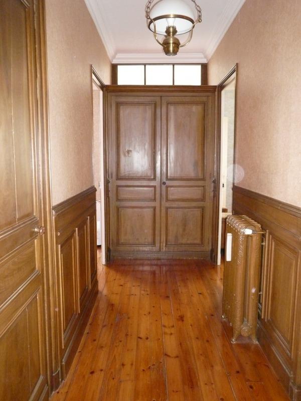 Maison - 228 m² - 7 pièces