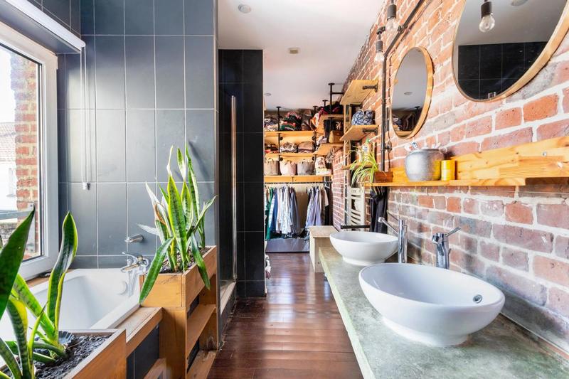 Appartement - 107 m² - 5 pièces