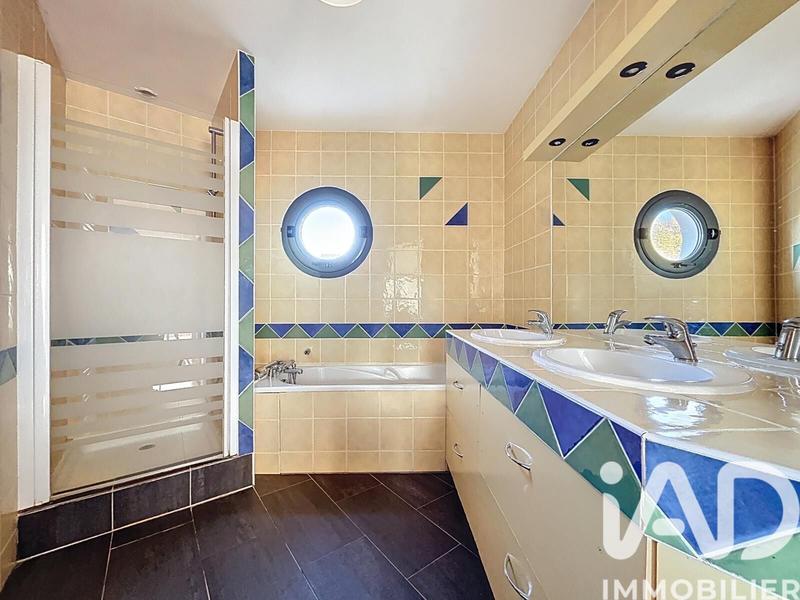 Maison de maîtres - 161 m² - 7 pièces