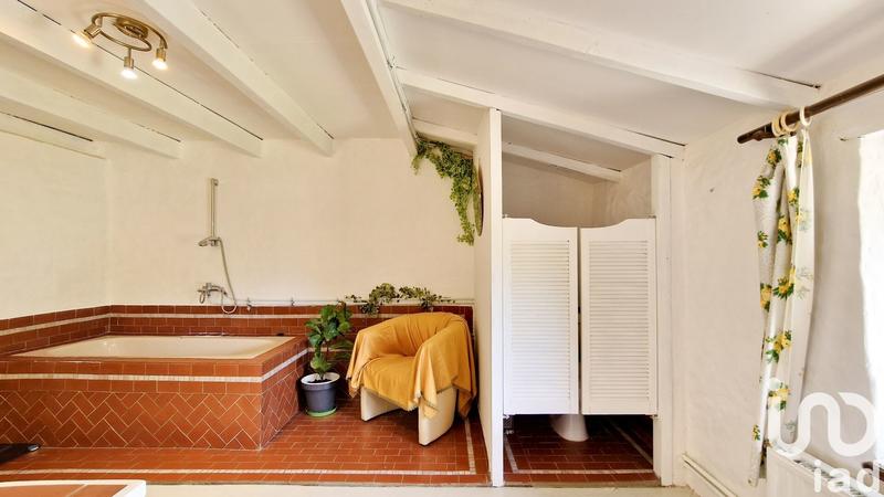 Maison - 266 m² - 6 pièces