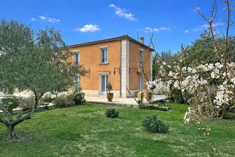 Maison - 300 m² - 7 pièces