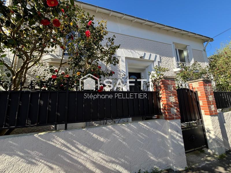 Maison - 240 m² - 10 pièces