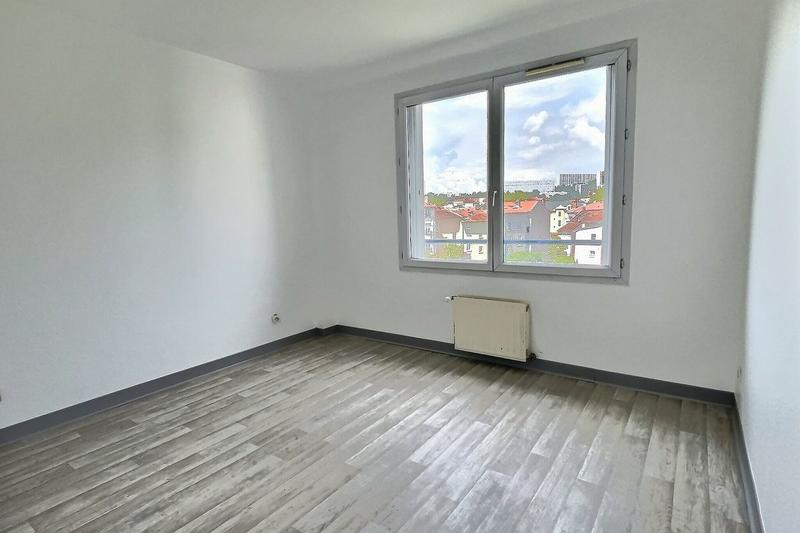 Appartement - 79 m² - 4 pièces