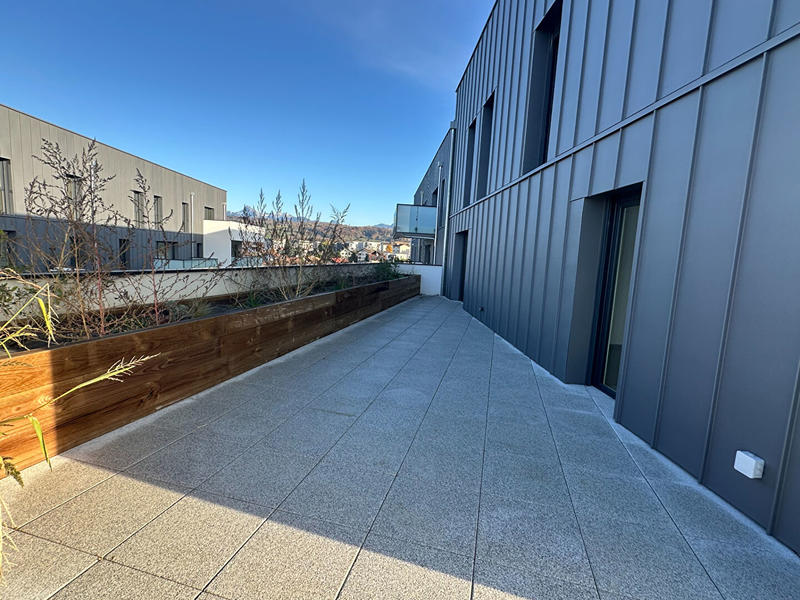 Appartement - 141 m² - 6 pièces