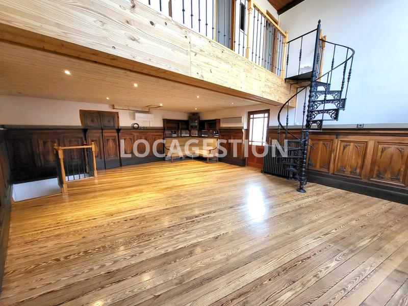 Maison ancienne - 128 m² - 4 pièces