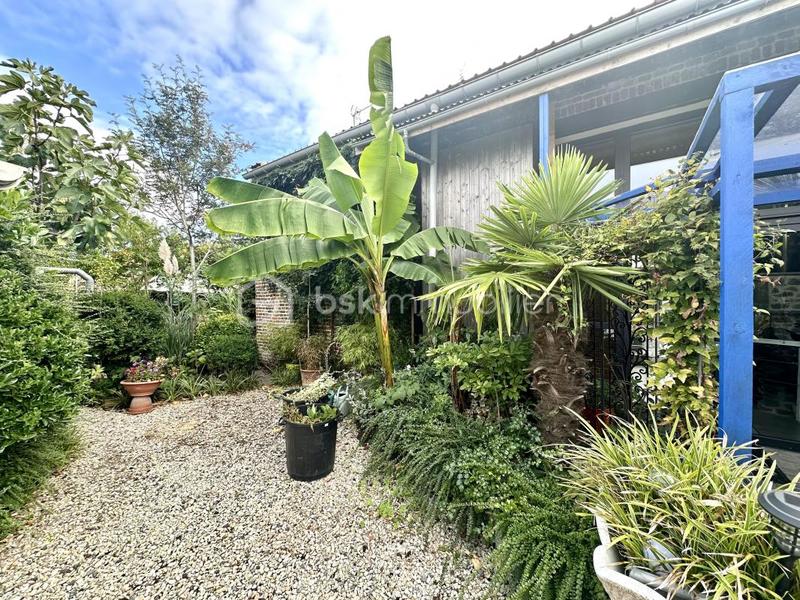 Maison - 340 m² - 8 pièces