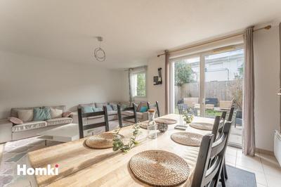 Maison - 82 m² - 4 pièces