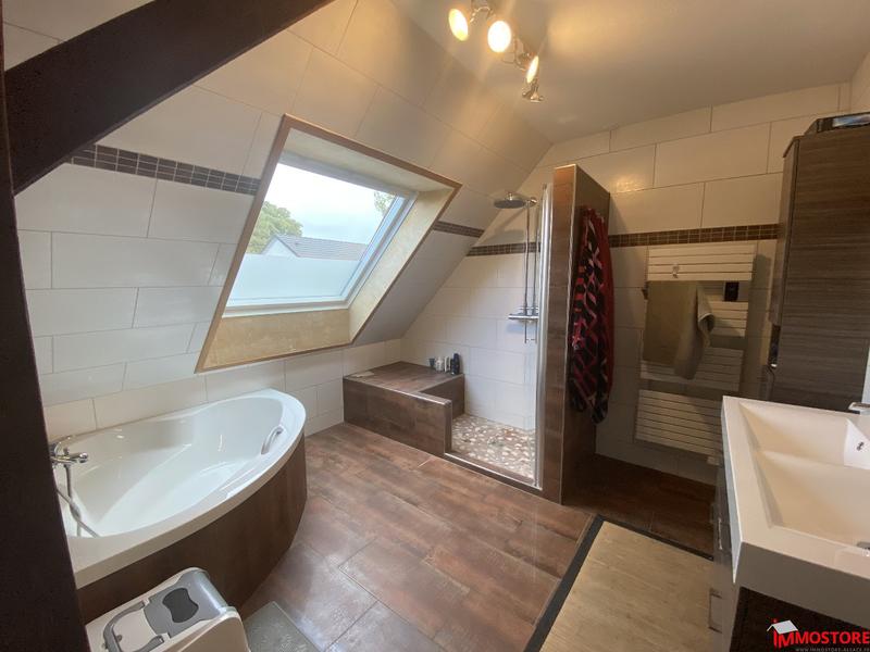 Maison - 144 m² - 5 pièces