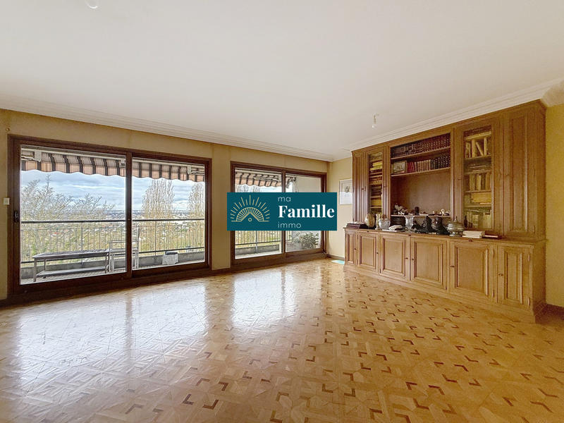 Appartement - 103 m² - 5 pièces