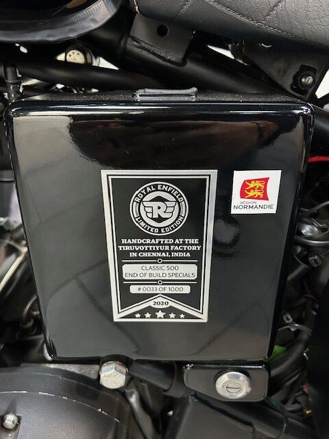 Royal Enfield Classic 500 Tribute Black n°33/1000