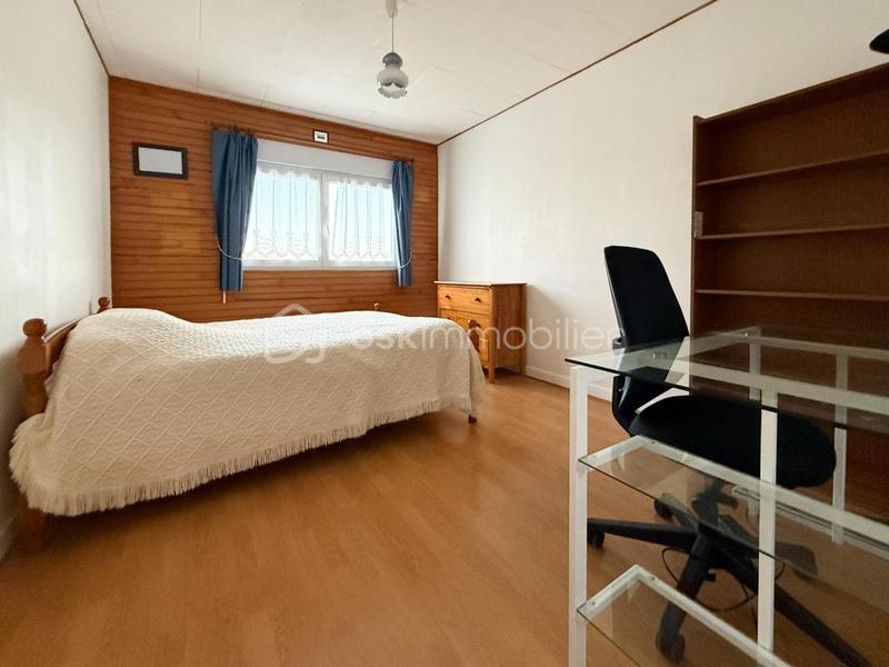 Appartement - 79 m² - 4 pièces