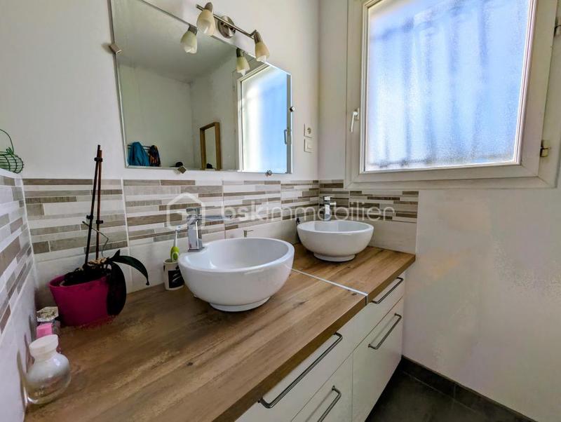 Maison traditionnelle - 114 m² - 5 pièces