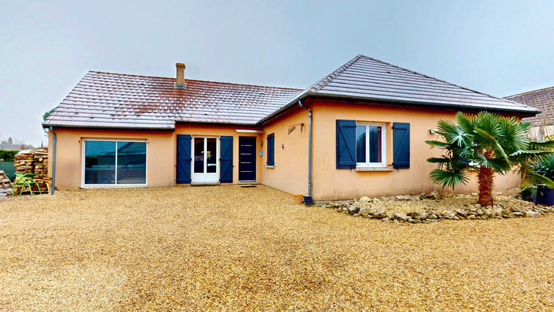 Maison - 150 m² - 7 pièces