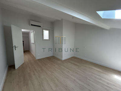 Appartement - 95 m² - 3 pièces