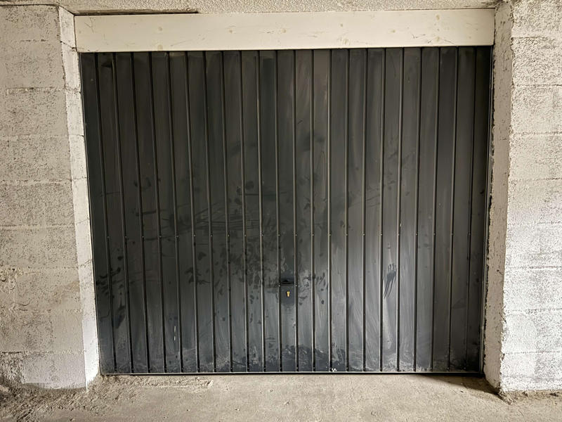 Parking / Garage - 14 m²