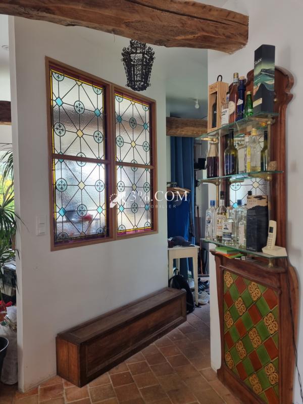 Propriété - 138 m² - 6 pièces