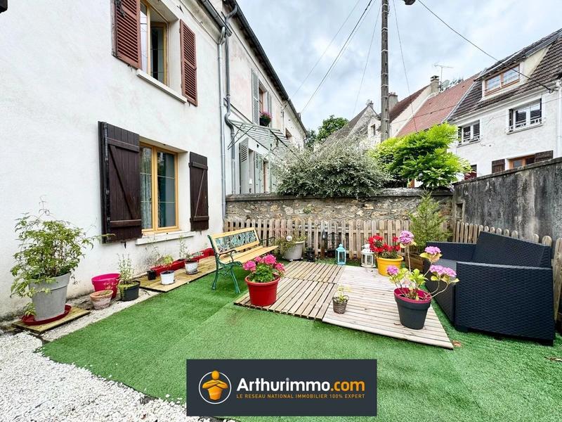 Maison - 90 m² - 4 pièces