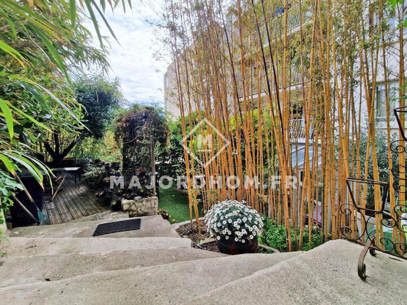 Appartement - 91 m² - 4 pièces