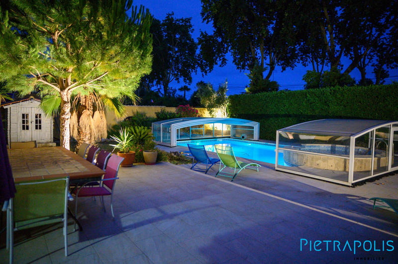 Maison - 140 m² - 5 pièces