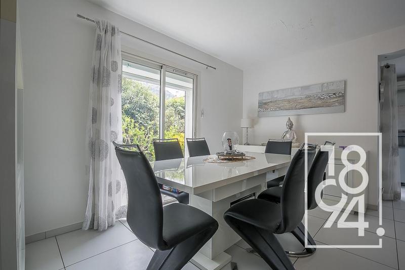 Villa - 136 m² - 5 pièces