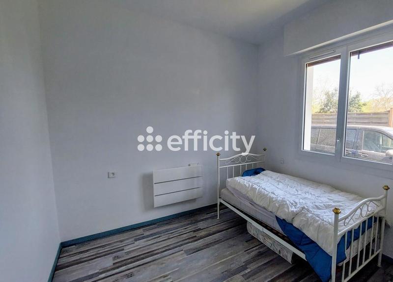 Demeure - 256 m² - 9 pièces