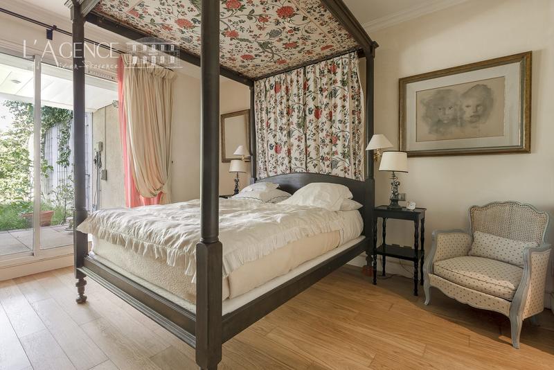 Appartement - 200 m² - 4 pièces