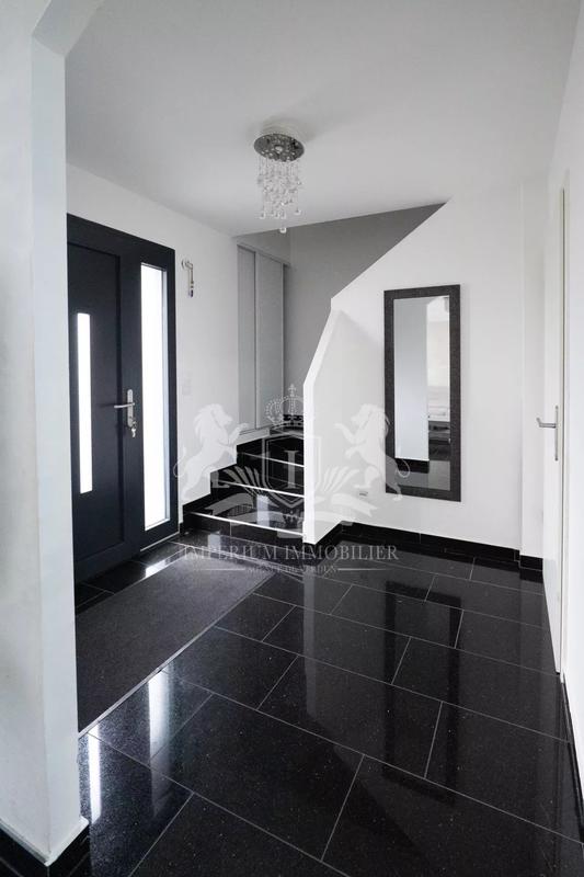 Villa - 170 m² - 7 pièces