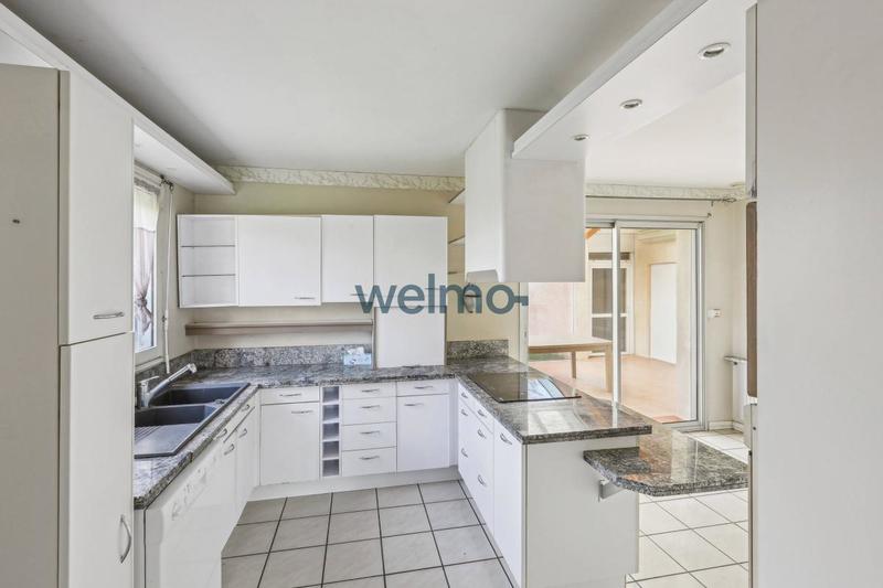 Maison d'architecte - 240 m² - 9 pièces