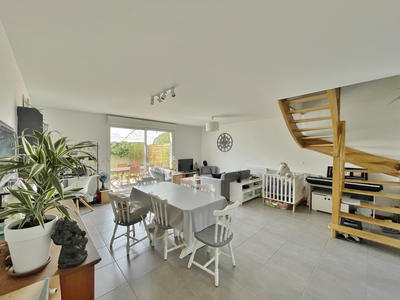 Maison - 81 m² - 4 pièces