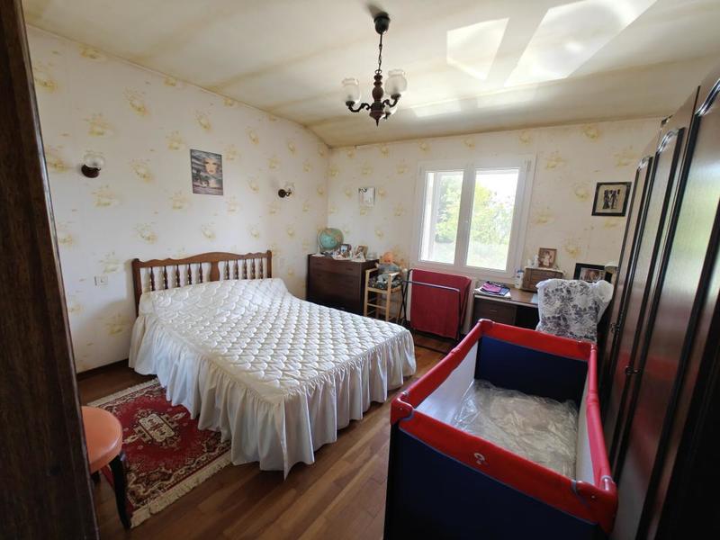 Propriété - 147 m² - 6 pièces