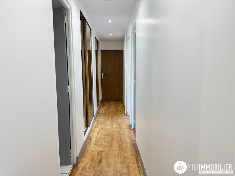 Appartement - 70 m² - 3 pièces