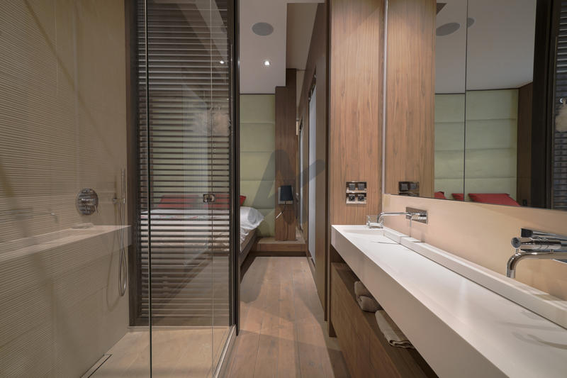 Appartement - 77 m² - 2 pièces