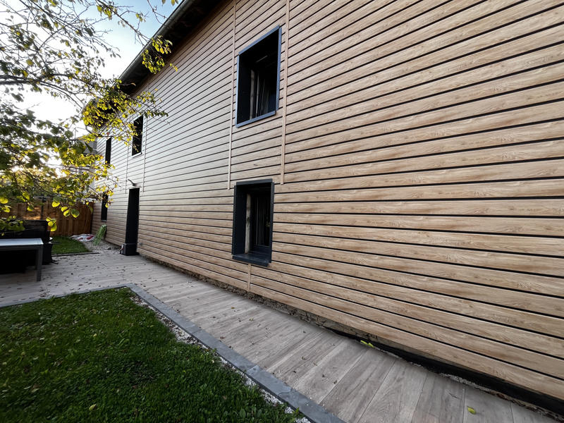 Maison - 254 m² - 7 pièces